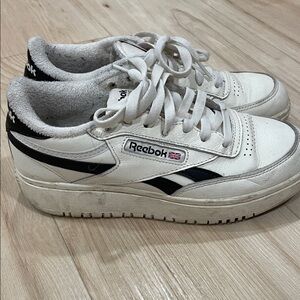 Reebok White Sneakers with Black Side Stripe